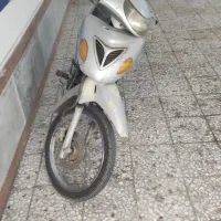 موتور سیکلت ویو