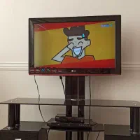 تلویزیون ۳۲ اینچ LG LCD و میز ترک به مارک آرچلیک|تلویزیون و پروژکتور|میاندوآب, |دیوار