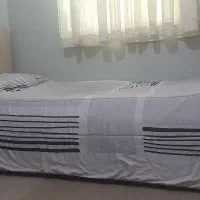 تخت یکنفره  سالم و نو