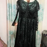 تعدادی لباس مجلسی|لباس|آستانه اشرفیه, |دیوار