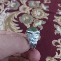 انگشتر زبرجد