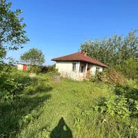 خانه و محوطه قدیمی باشرایط پرداخت چکی