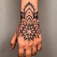 اجرای تتو بدن به صورت تخصصی(حرفه ای)