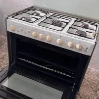 اجاق گاز فر دار