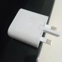 شارژر گوشی آیفون بدون کابل.