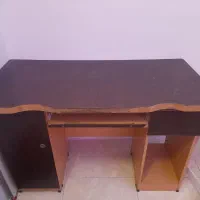 میز کامپیوتر