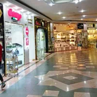 فروش مغازه11متری در مرکزشهر لنگرود/زیر2میلیارد