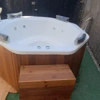 وان و جکوزی چهارنفره نشیمن دار