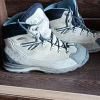 کفش کوهنوردی (۴۰)|کوهنوردی و کمپینگ|شیراز, رکنآباد|دیوار