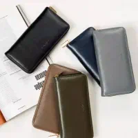 گمشده کیف پول زنانه