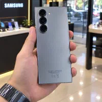 zfold 6 256g درحد نو بدون کوچک ترین ایرد
