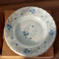 تعدادی ظرف