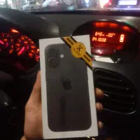 ۱۶ آیفون