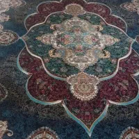 یک جفت فرش ۶متری و یک عدد ۴متری