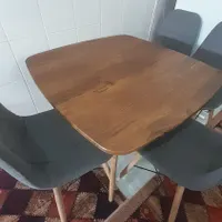 میزغذاخوری