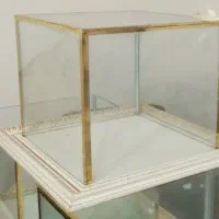 باکس شیشه ایی سه تیکه بله برون