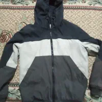 یه سری کاپشن .شلوارو اورجینال