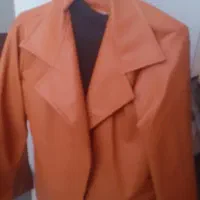 کت چرم خوش دوخت مناسب پاییز زمستون