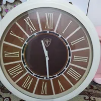 ساعت دیواری