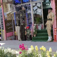 اتیکت و آرم و علائم نظامی در شهرضا|فروشگاه و مغازه|اصفهان, شهرستان|دیوار