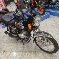 باکسر پیشرو 200 مدل ۱۴۰۲
