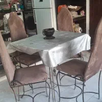 میز ناهار خوری ۴ نفره