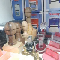 چاپ بنر استیکر مش فلکس تکستایل، ویزیت ،مهر لیزری
