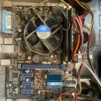 کیس و مانتیور|رایانه رومیزی|هشتگرد, هشتگرد قدیم|دیوار