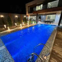 اجاره روزانه ویلا دواستخره فول مدرن مهرآباد کد 011