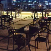 استخدام سالن دار و بارسیتا و کمک آشپز