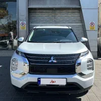 میتسوبیشی اوتلندر تک دیفرانسیل M لاین، مدل ۲۰۲۳