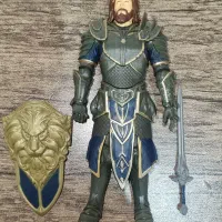 ۲ عدد اکشن فیگور  warcraft از برند jakks pacific