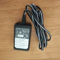 شارژر اصلی سونی AC-VQ1050D|دوربین عکاسی و فیلم‌برداری|شیراز, تاچارا|دیوار