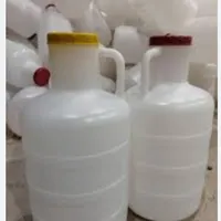 دبه خیار شور و سطل پنیر
