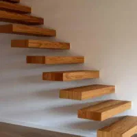 پله چوبی نرده چوبی