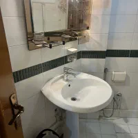 وان وروشویی خیلی تمیز با قیمت بسیار مناسب