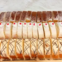 شیرینی کیک رولت