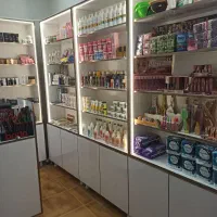 ویترین مغازه