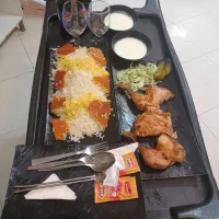 آشپزخانه پخت لذیذترین غذاهای ایرانی