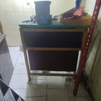 میزکار شیشه ای فلزی