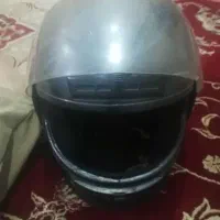 کلاه کاسکت بسیار محکم و سفت