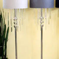 آباژور ایستاده کنارسالنی مدرن اسپرت با شیدمخملی|چراغ خواب و آباژور|تبریز, |دیوار