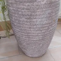 دو عدد گلدان سرامیکی بزرگ سالم