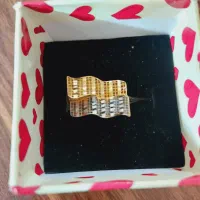 یک عدد انگشتر یگ گرم و نیم فقط تا ظهر با ۲ درصد