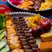 استخدام تعدادی نیروجهت کار دررستوران با امکانات