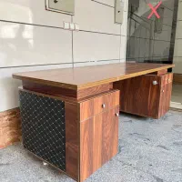 فروش فوری- میز اداری شیک- قیمت استثنایی|دفتر کار|شاهین‌شهر, شهرک ردانی پور|دیوار