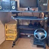 میز کامپیوتر