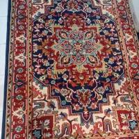 ۲ تا فرش دستبافت و ۲ ماشینی|فرش|گنبد کاووس, |دیوار