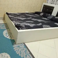 تخت خواب و میز آرایش|تخت و سرویس خواب|کرمانشاه, |دیوار