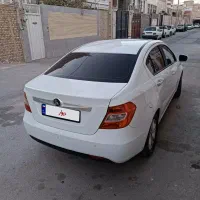 برلیانس H230 اتوماتیک، مدل ۱۳۹۶|خودرو سواری و وانت|یزد, |دیوار